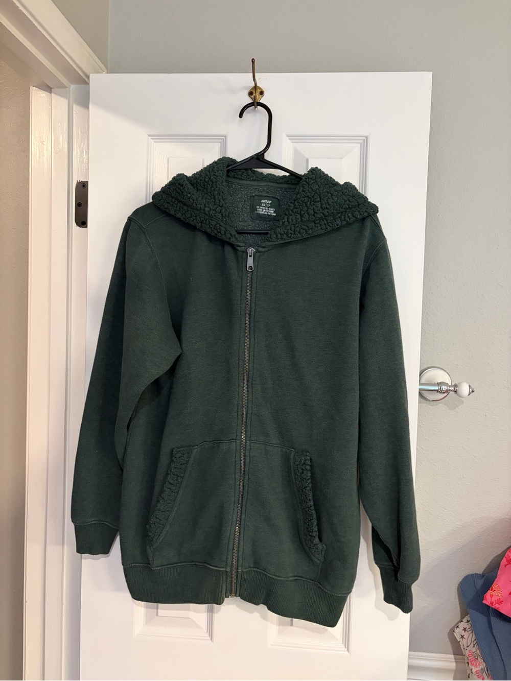 Aerie Sherpa Lined Zip Up Hoodie XS Green Fuzzy Hooded Sweatshirt